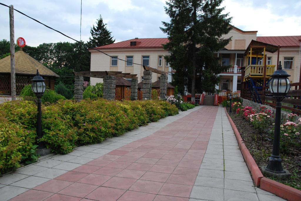 Filvarki-Centre Kamjanets-Podilskyi Eksteriør billede
